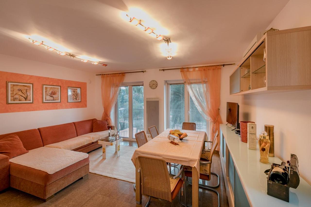 Palm Point Apartment Petrovac エクステリア 写真