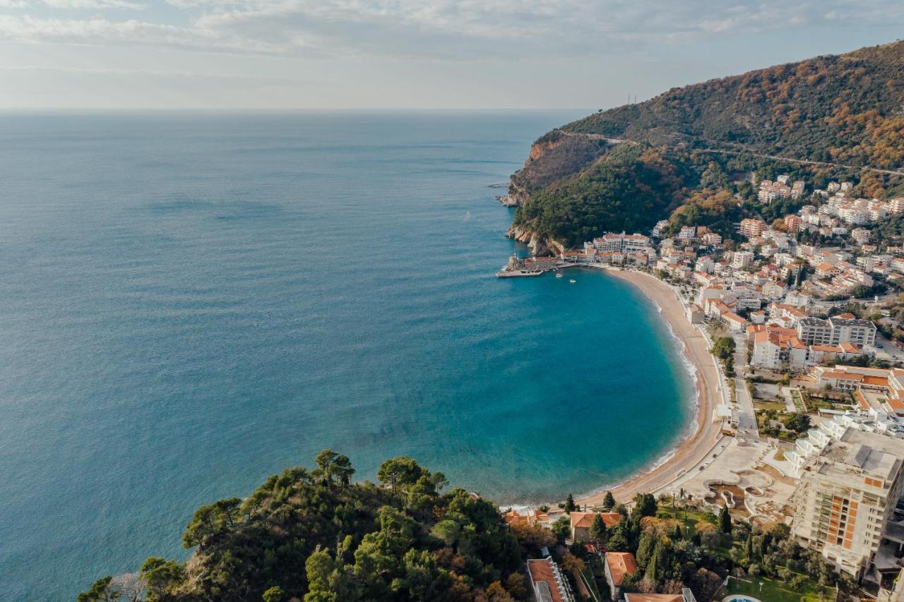 Palm Point Apartment Petrovac エクステリア 写真