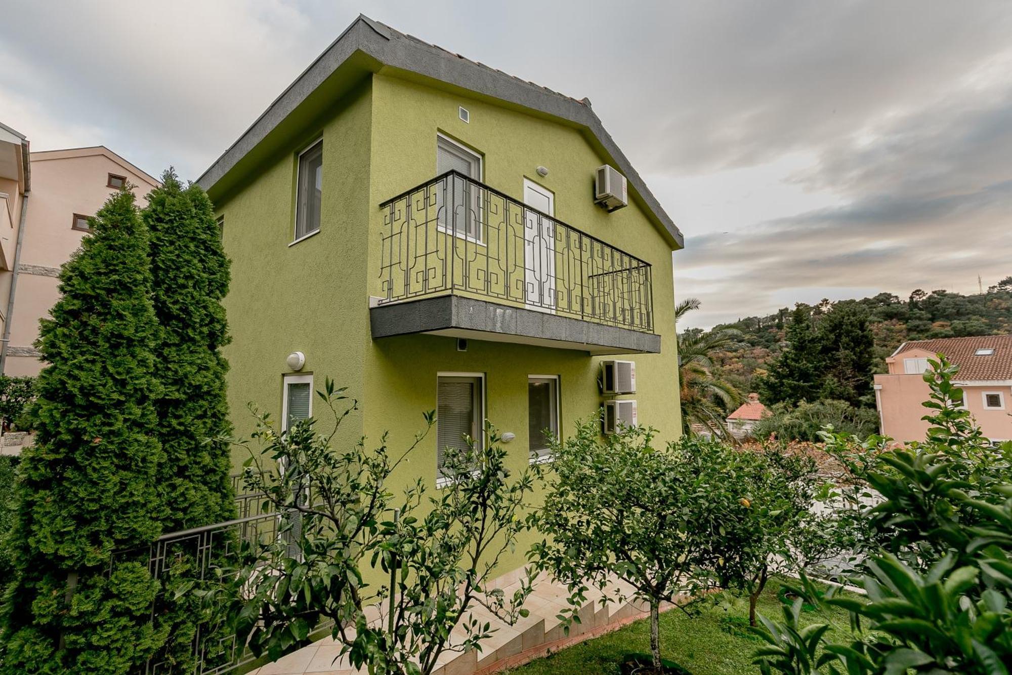 Palm Point Apartment Petrovac エクステリア 写真