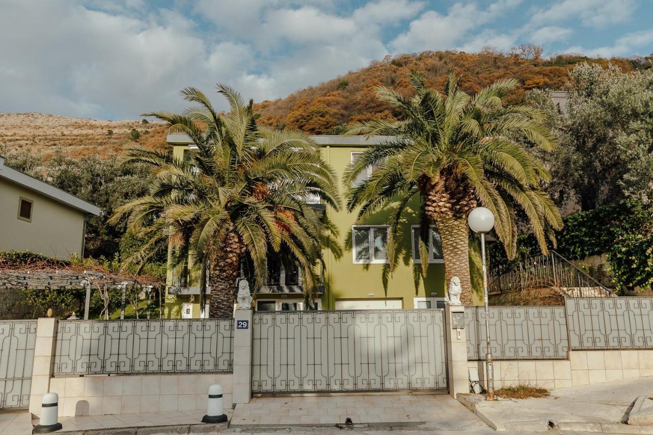 Palm Point Apartment Petrovac エクステリア 写真